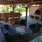 Vila Alexandra 3*